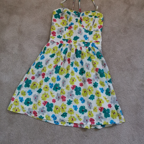 American Eagle Outfitters Dresses & Skirts - AEO floral sundress